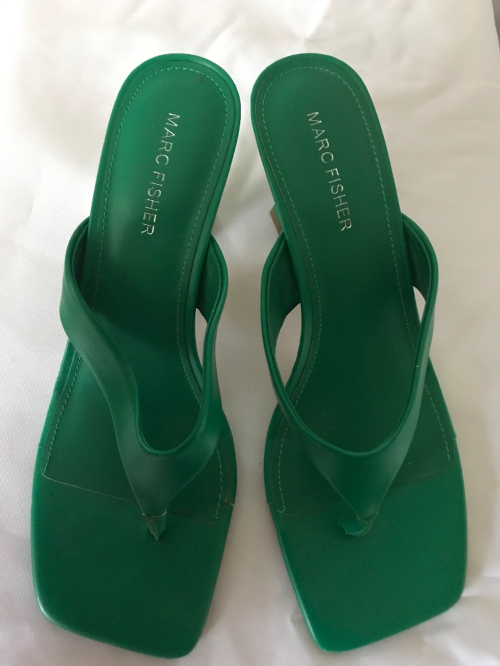 Ladies sandal